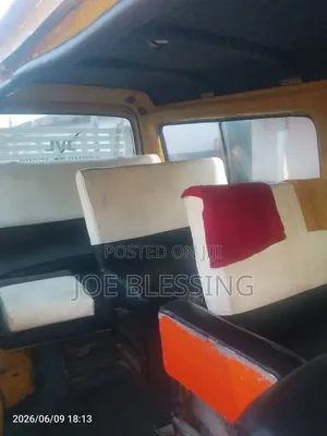 Hyundai H-100 2004 Yellow