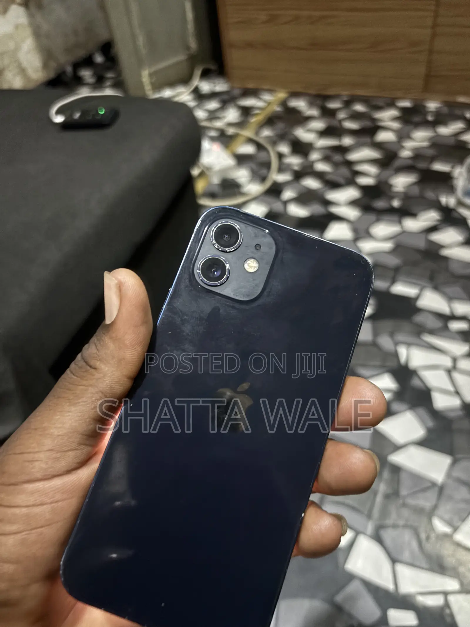 Apple iPhone 12 64 GB Black