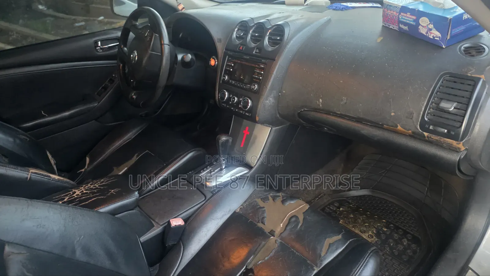Nissan Altima 2012 Silver