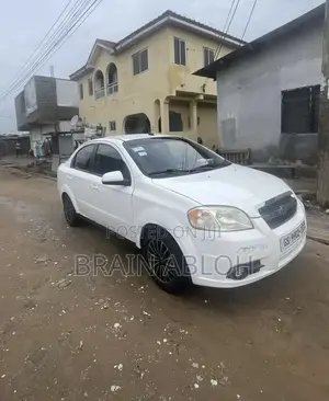 Chevrolet Aveo 2011 White