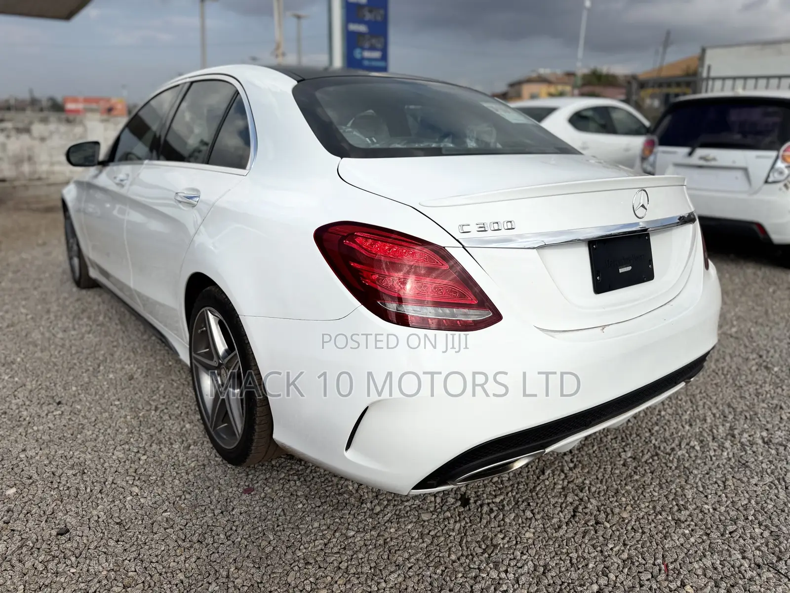 Mercedes-Benz C300 Sport 4Matic Sedan AWD (2.0L 4cyll 7A) 2016 White