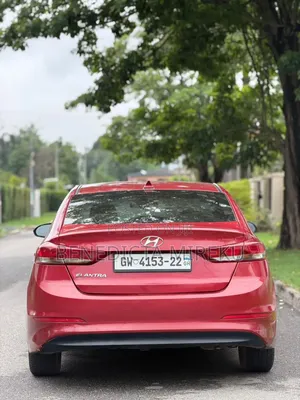 Hyundai Elantra SE 2018 Red