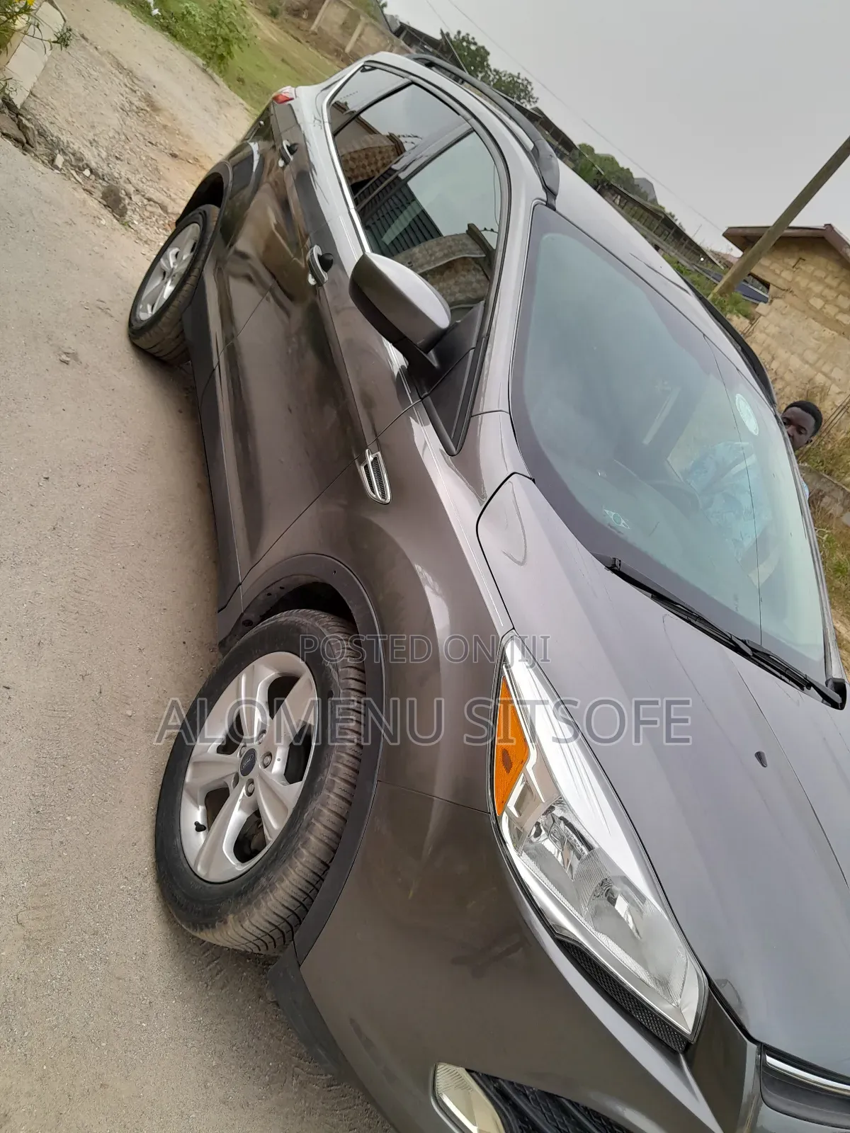 Ford Escape SE 4dr SUV AWD (1.6L 4cyl Turbo 6A) 2014 Gray