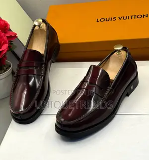 Executive Louis Vuitton Patent Leather Loafers (Burgundy)