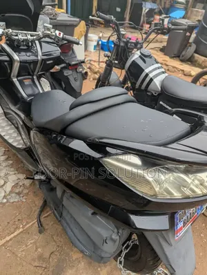 Yamaha Majesty 2015 Black