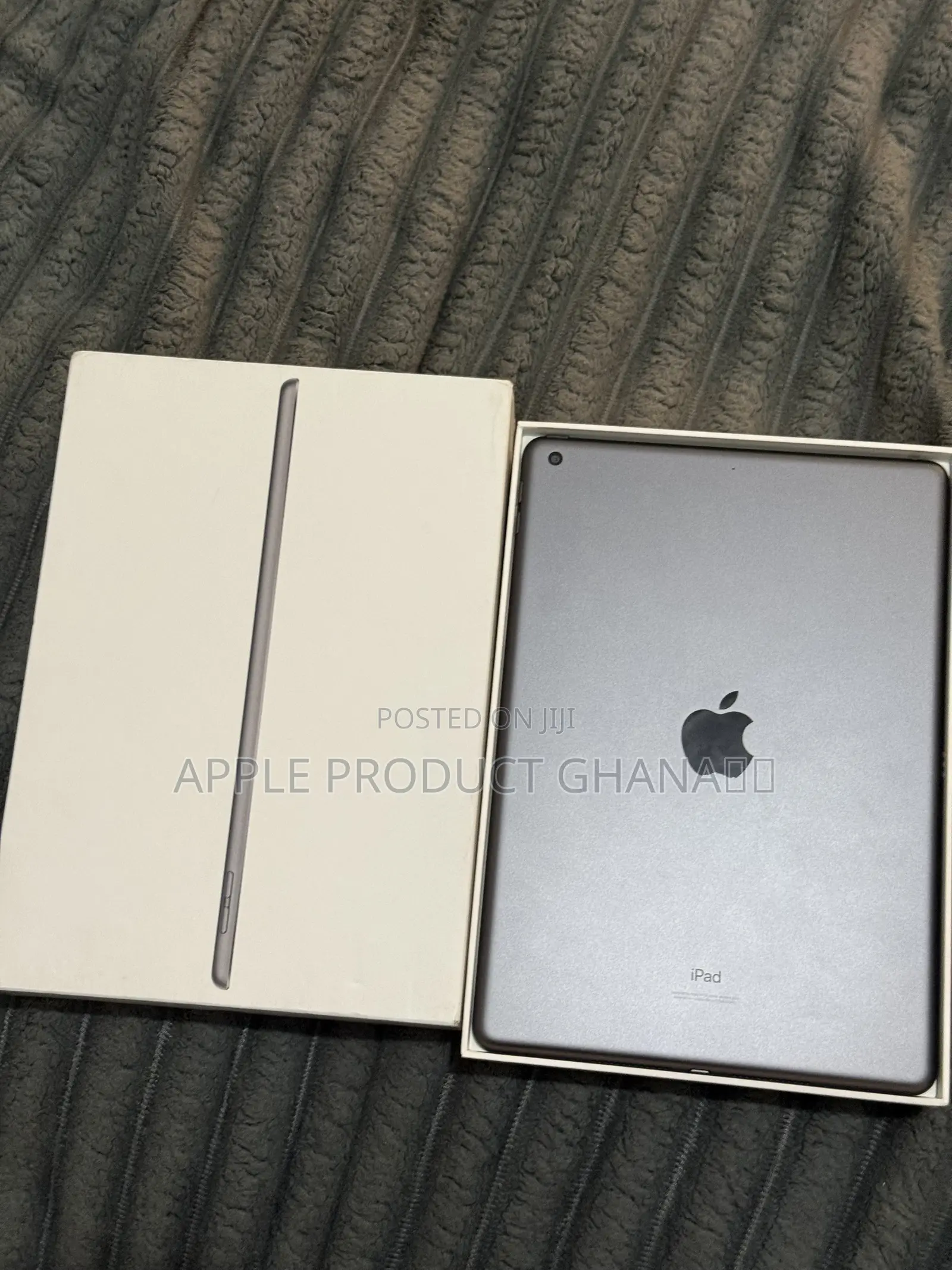 Apple iPad Wi-Fi 64 GB Gray