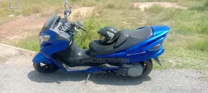 Suzuki 2018 Blue