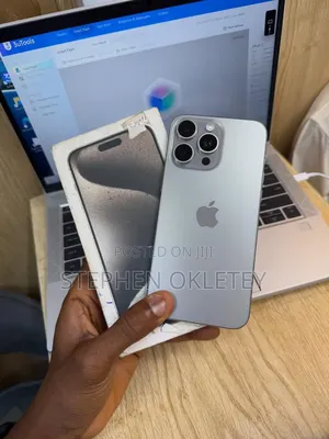 Apple iPhone 15 Pro Max 256 GB Silver