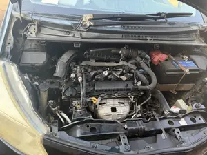 Toyota Vitz 1.3 AWD 5dr 2012 Black