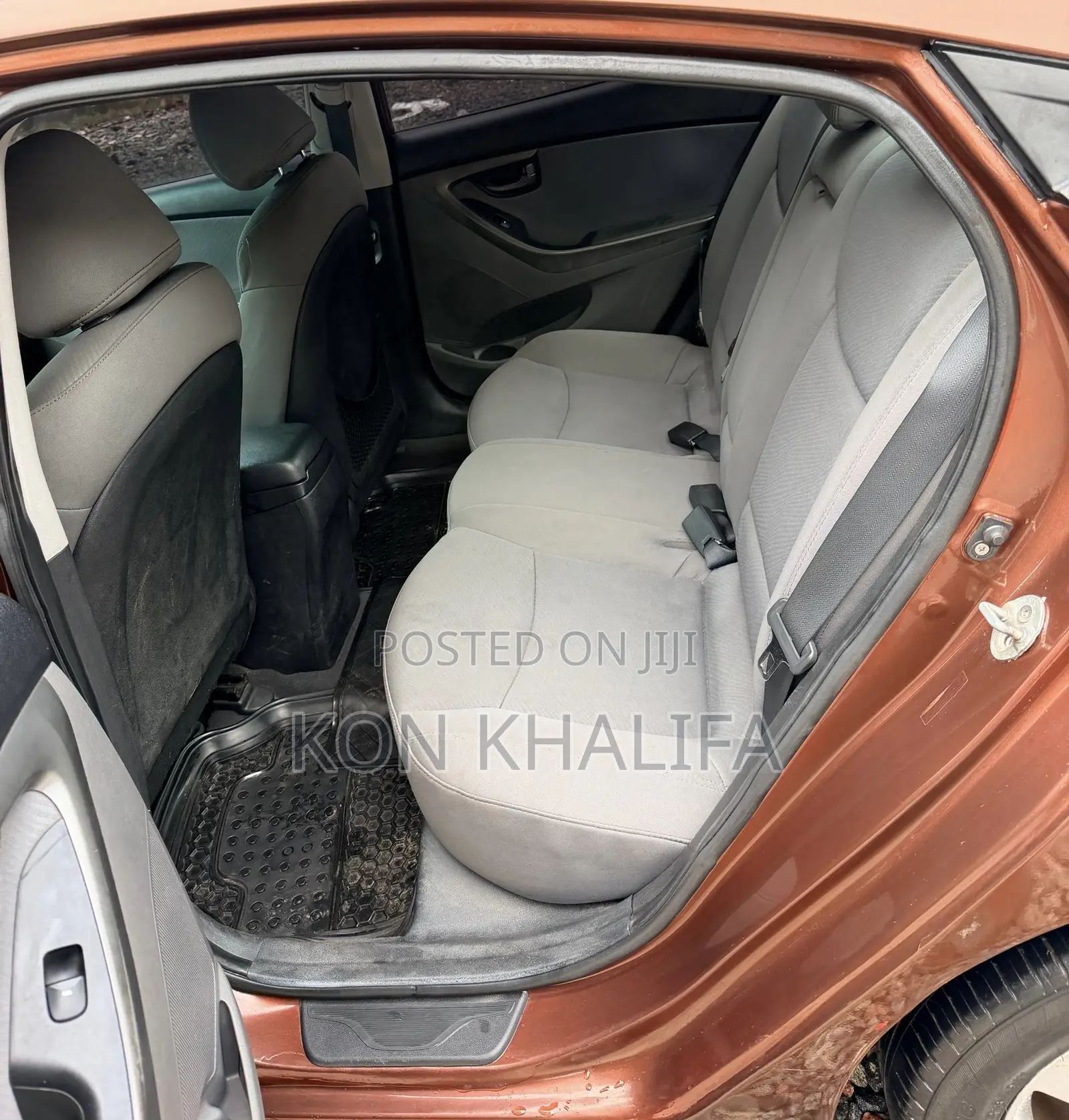 Hyundai Elantra 2013 Brown