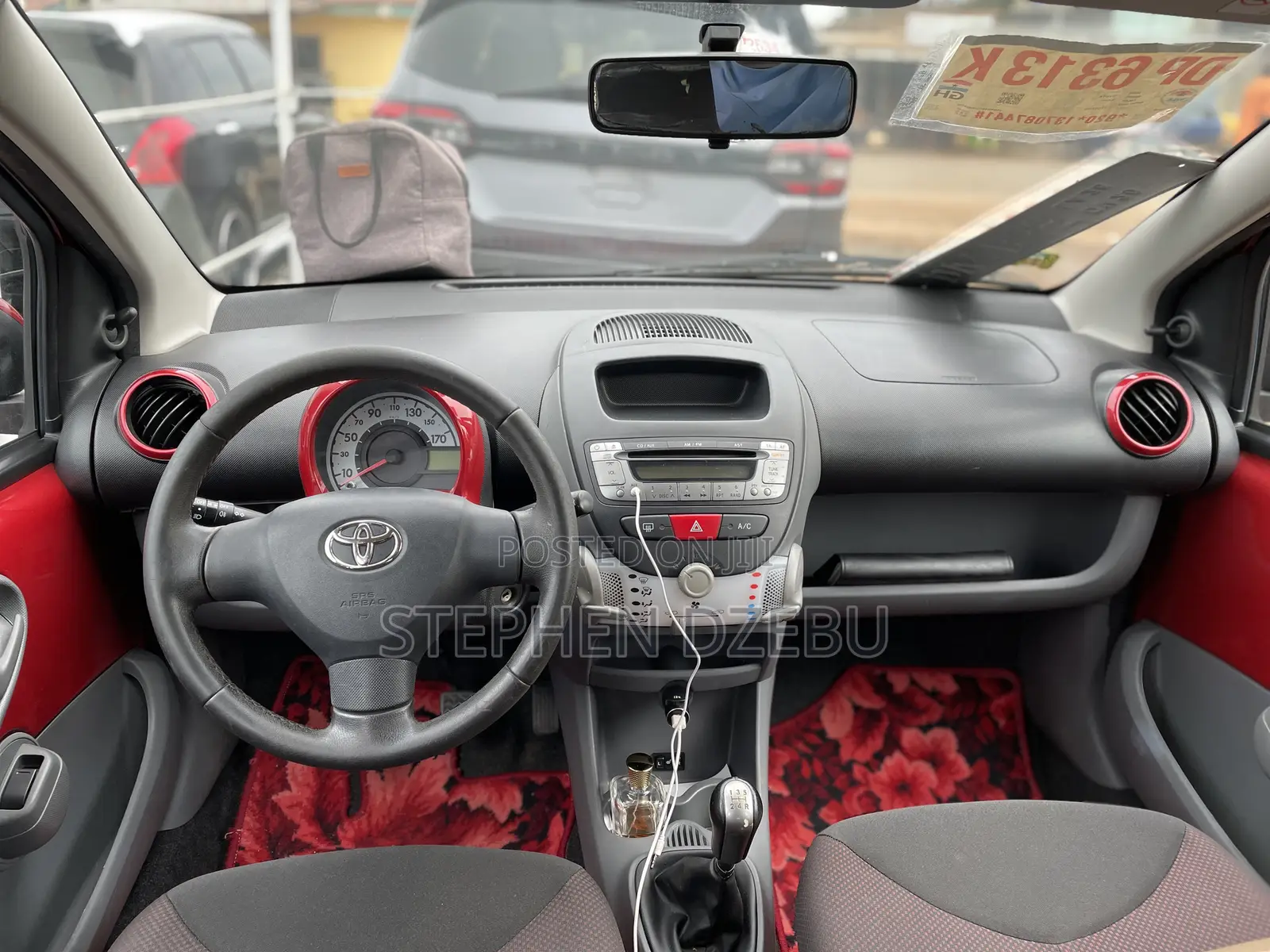 Toyota Aygo 1.0 5-Door 2010 Red