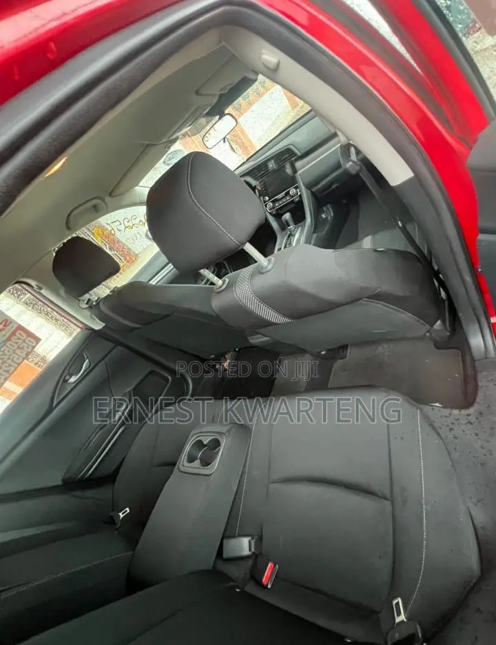 Honda Civic 2019 Red