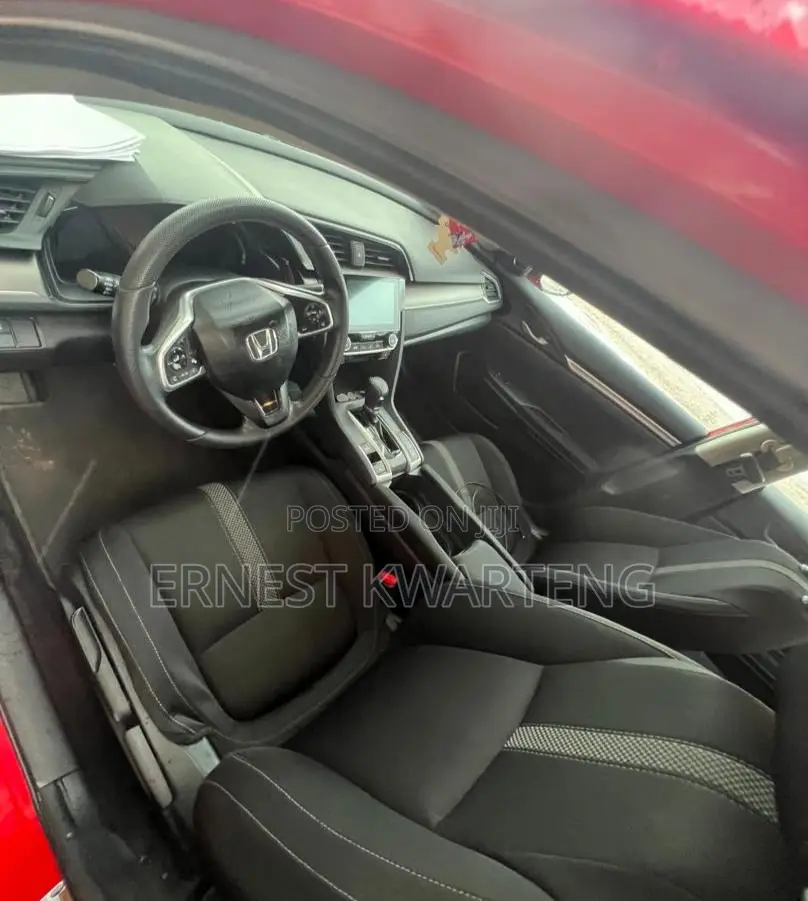 Honda Civic 2019 Red