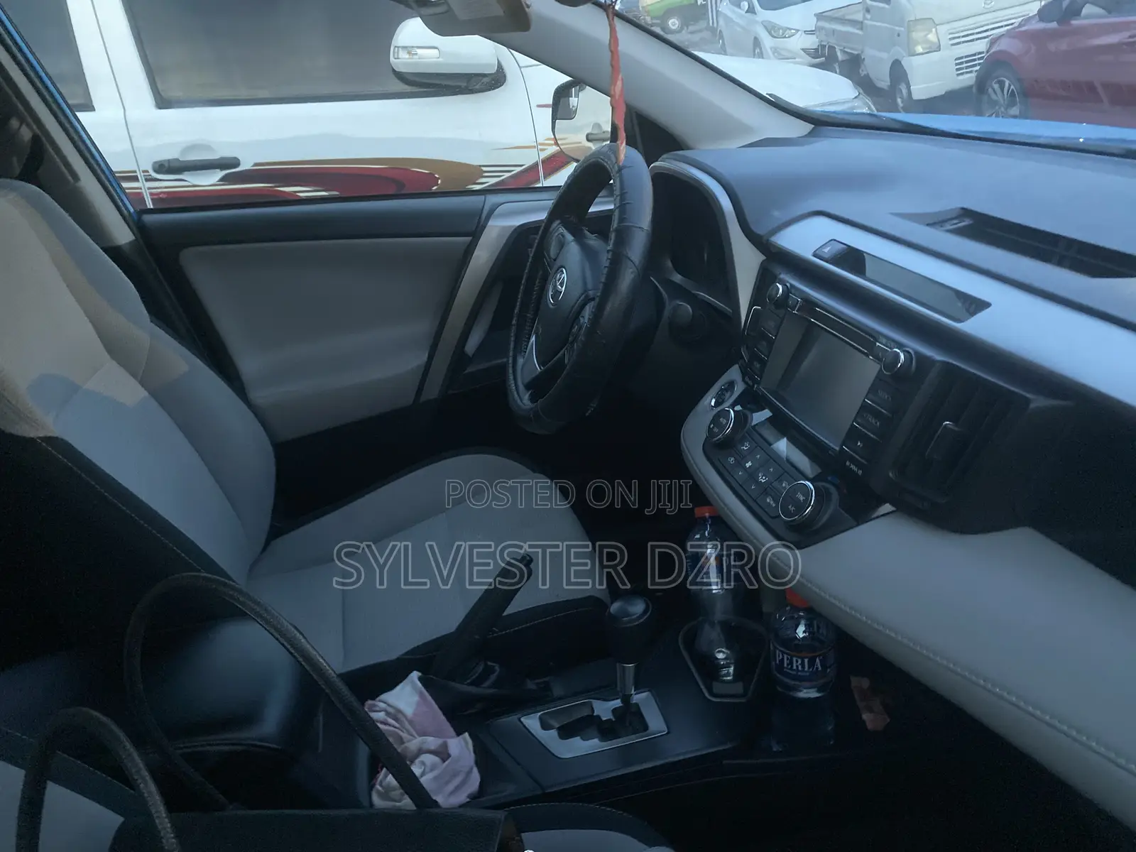 Toyota RAV4 2018 Blue