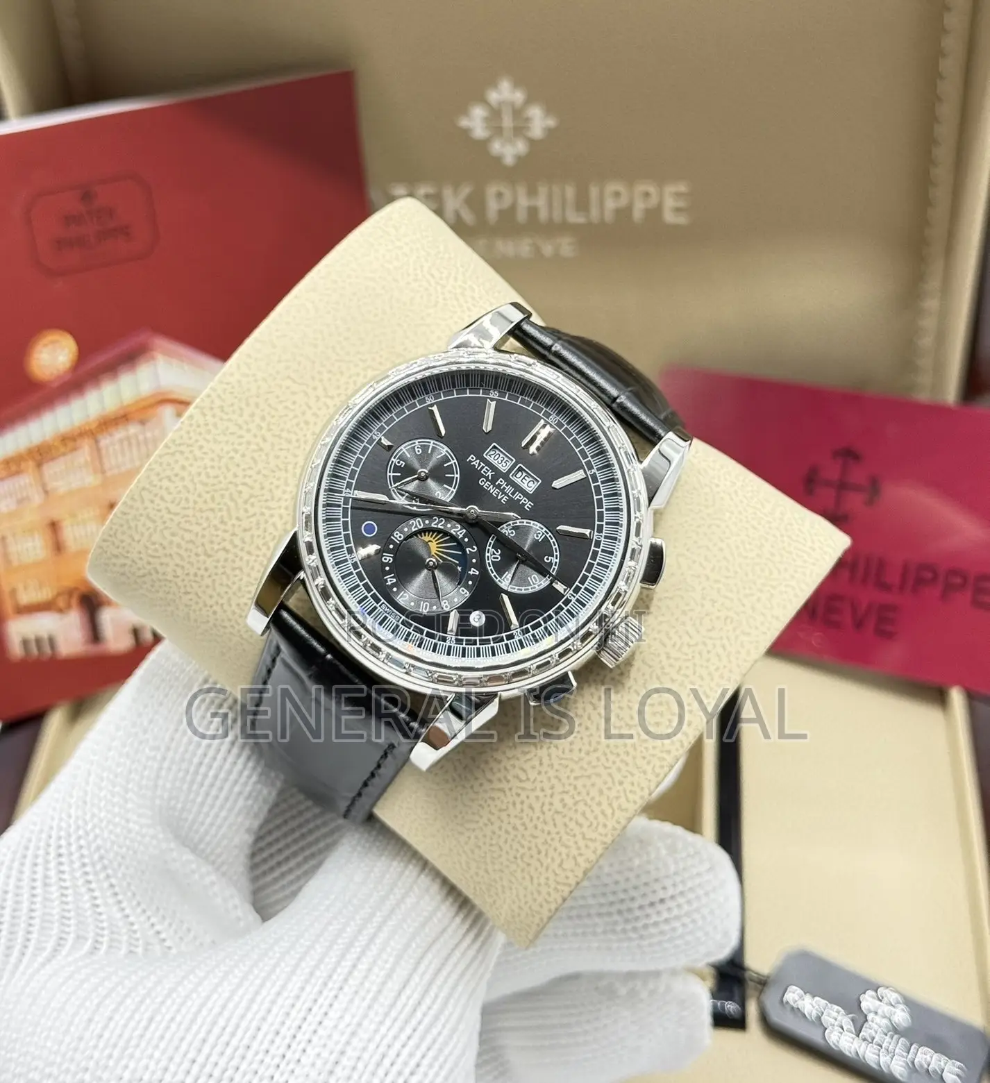 Patek Philippe Perpetual Calendar Chronograph Mechanical/Automatic