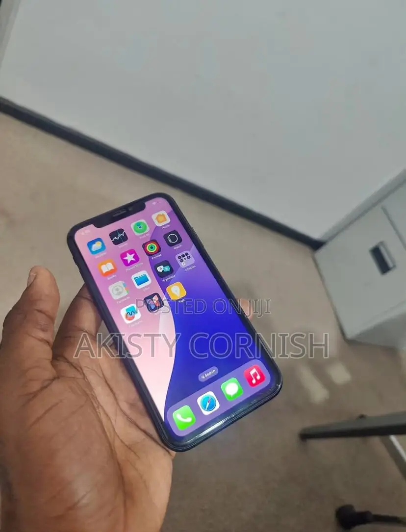 Apple iPhone XR 64 GB Black
