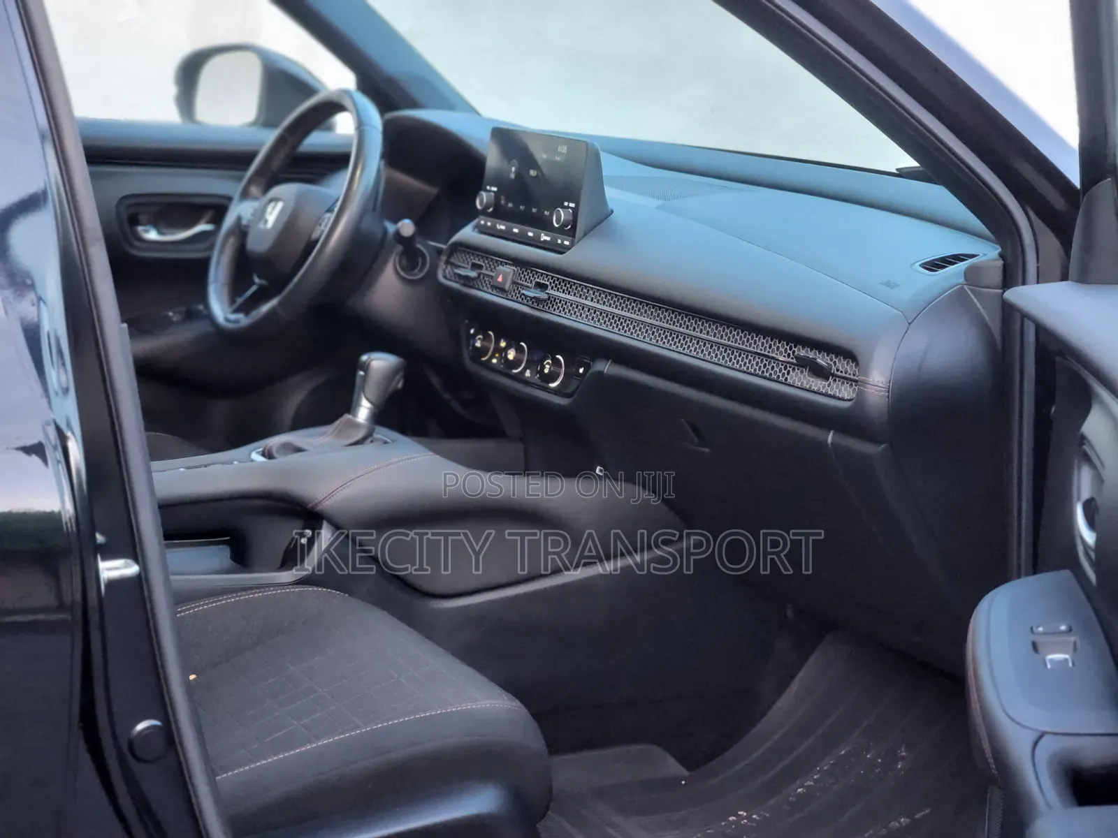 Honda HR-V Sport 2WD CVT w/o BSI 2024 Black