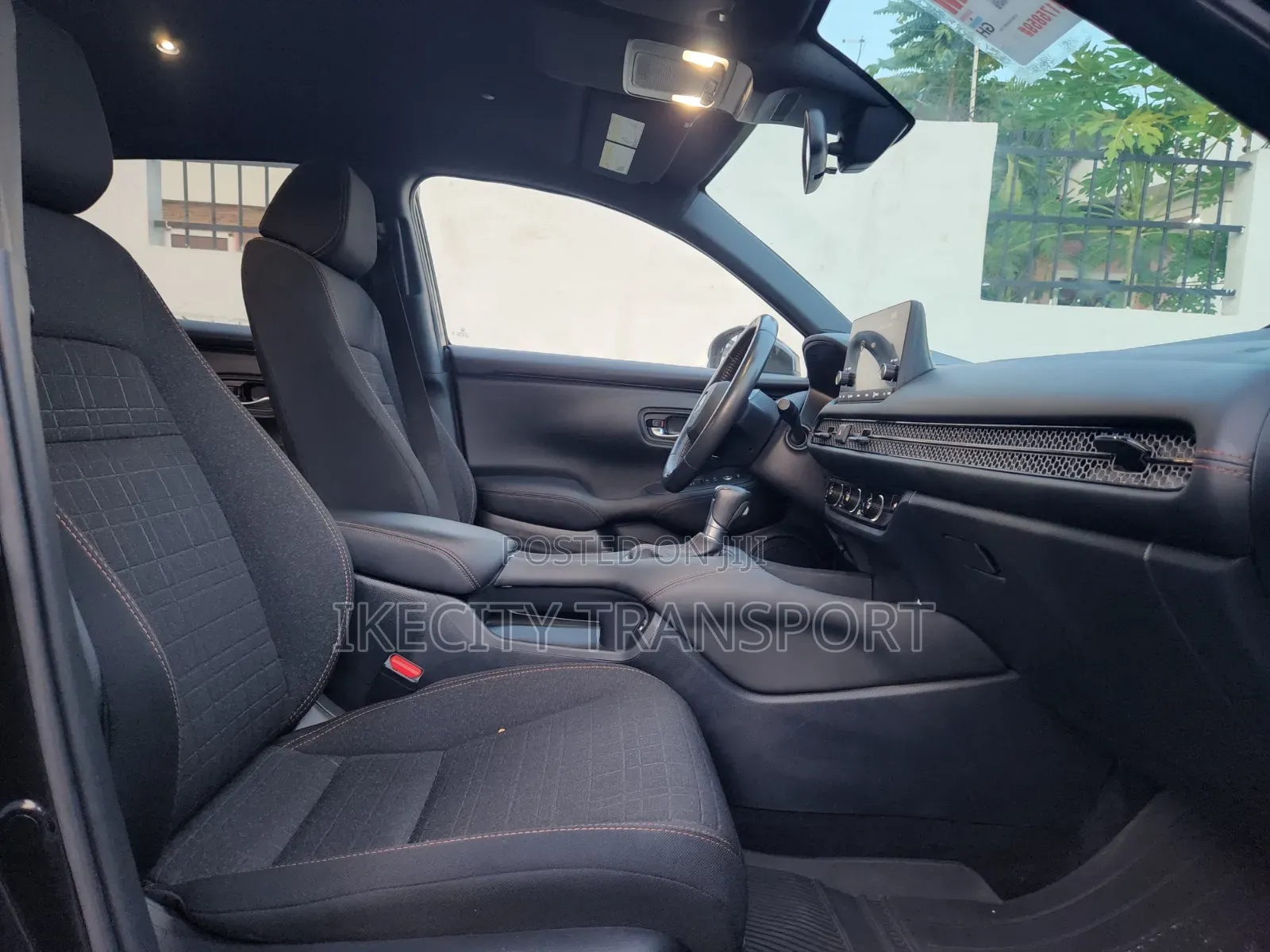 Honda HR-V Sport 2WD CVT w/o BSI 2024 Black