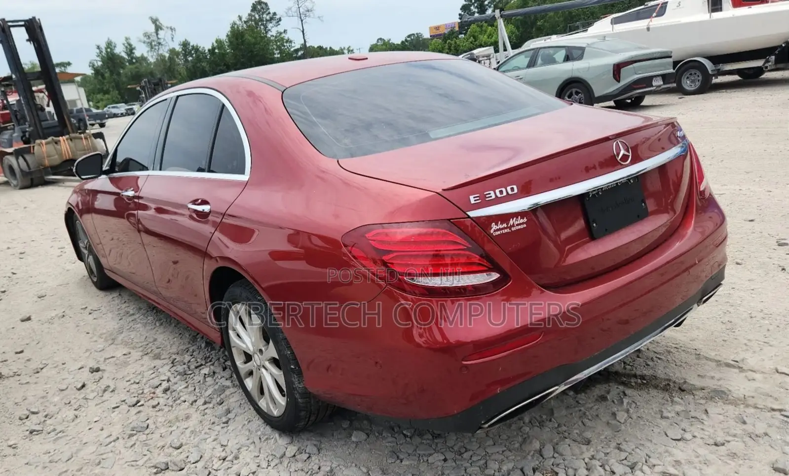 Mercedes-Benz E300 4Matic AWD Sedan (2.0L 4cyl 9A) 2017 Red