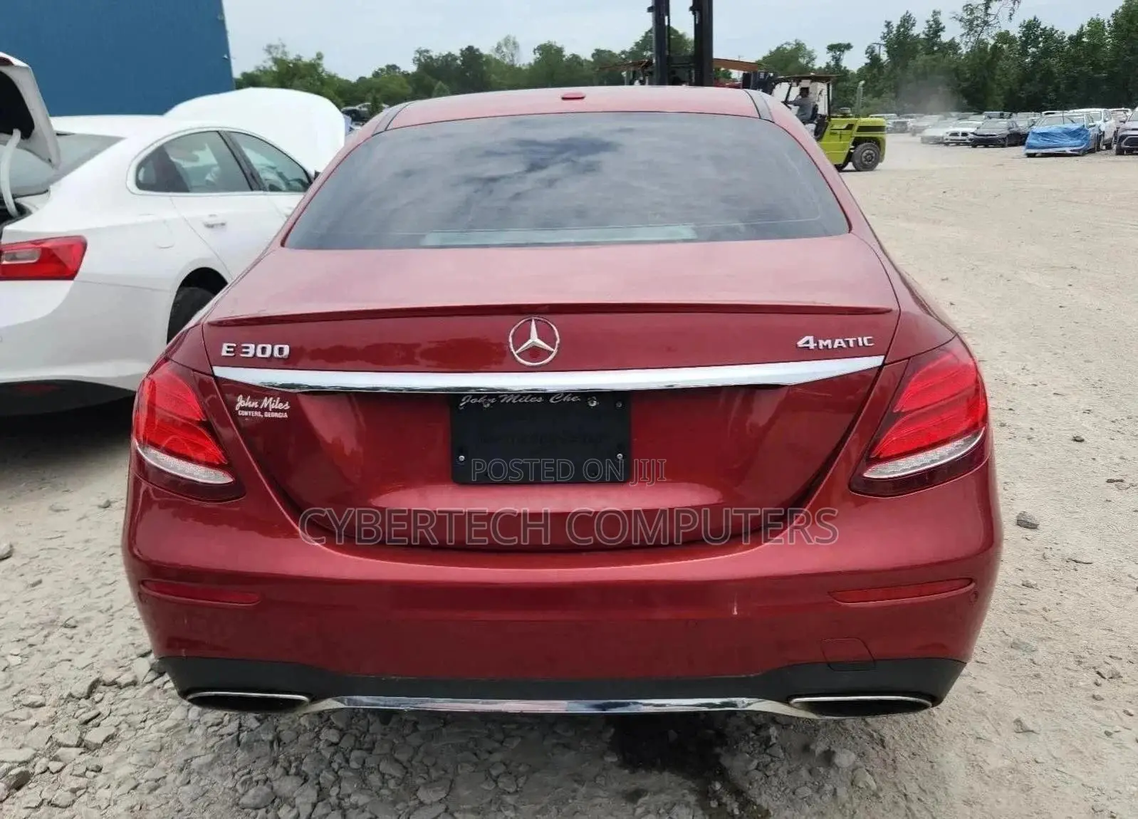 Mercedes-Benz E300 4Matic AWD Sedan (2.0L 4cyl 9A) 2017 Red