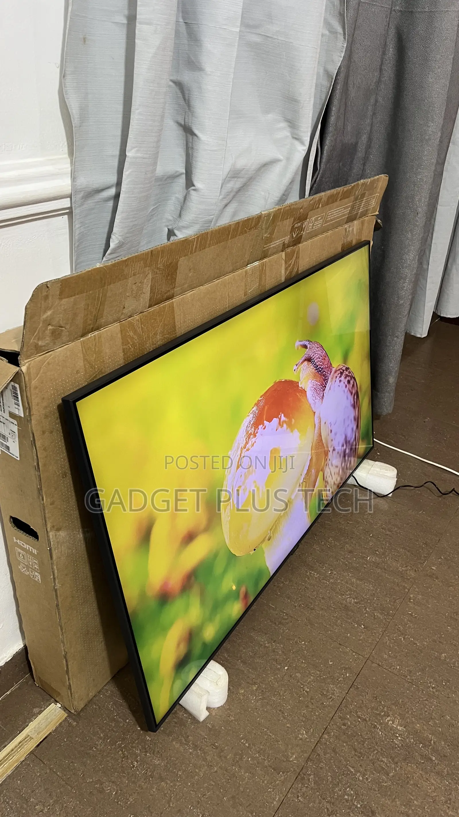 Home Used 55” Samsung Crystal Smart Tv (2021/22)