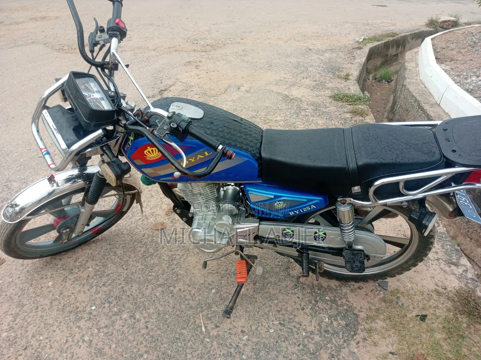 Royal RY125 2019 Blue