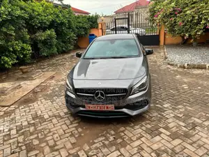 Mercedes-Benz CLA-Class CLA 250 4MATIC Wagon 2017 Gray