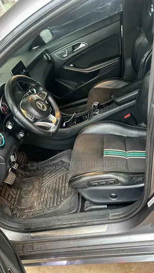 Mercedes-Benz CLA-Class CLA 250 4MATIC Wagon 2017 Gray