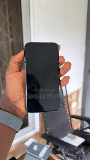 Apple iPhone 11 64 GB Black