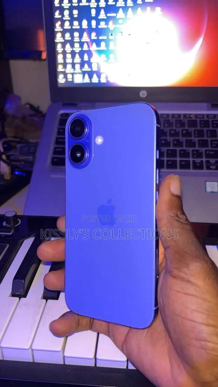 Apple iPhone 16 128 GB Blue