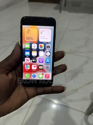Apple iPhone 7 32 GB Black