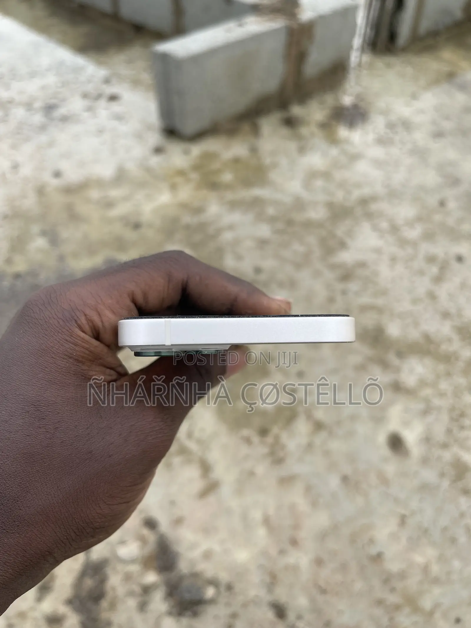 Apple iPhone 13 128 GB White