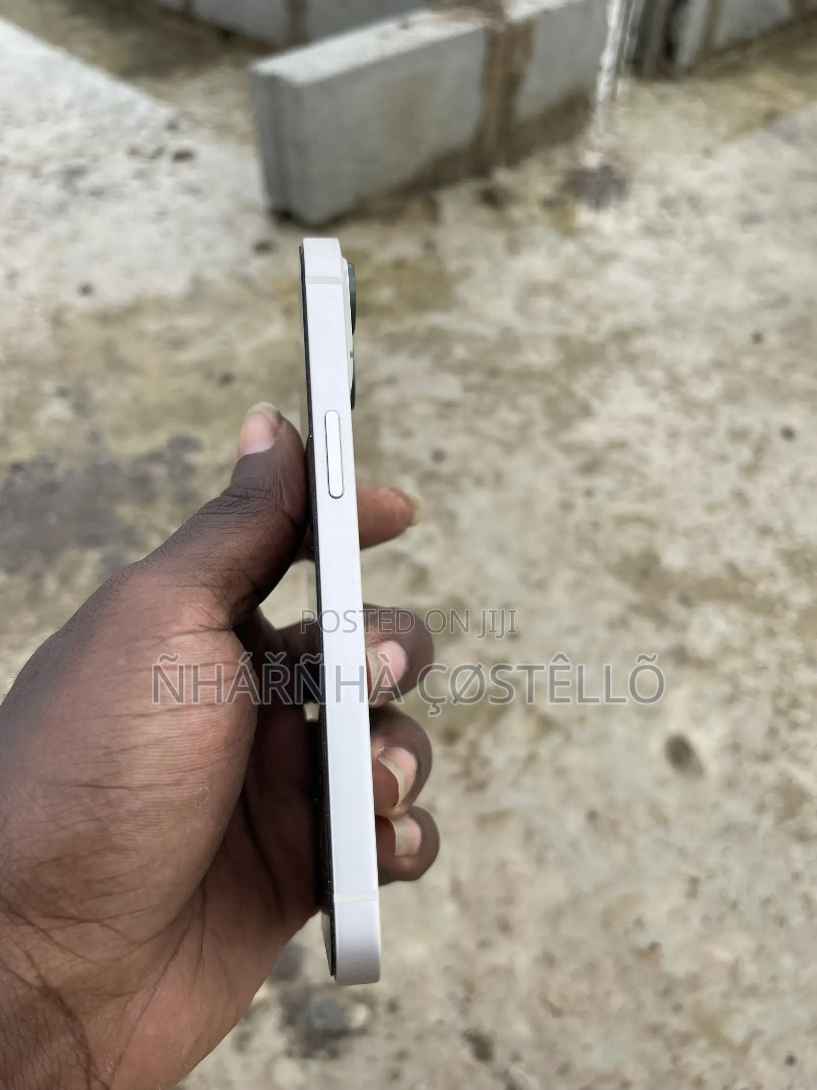 Apple iPhone 13 128 GB White