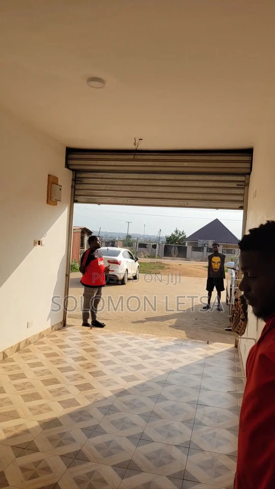 Shop for Rent at Amrahia