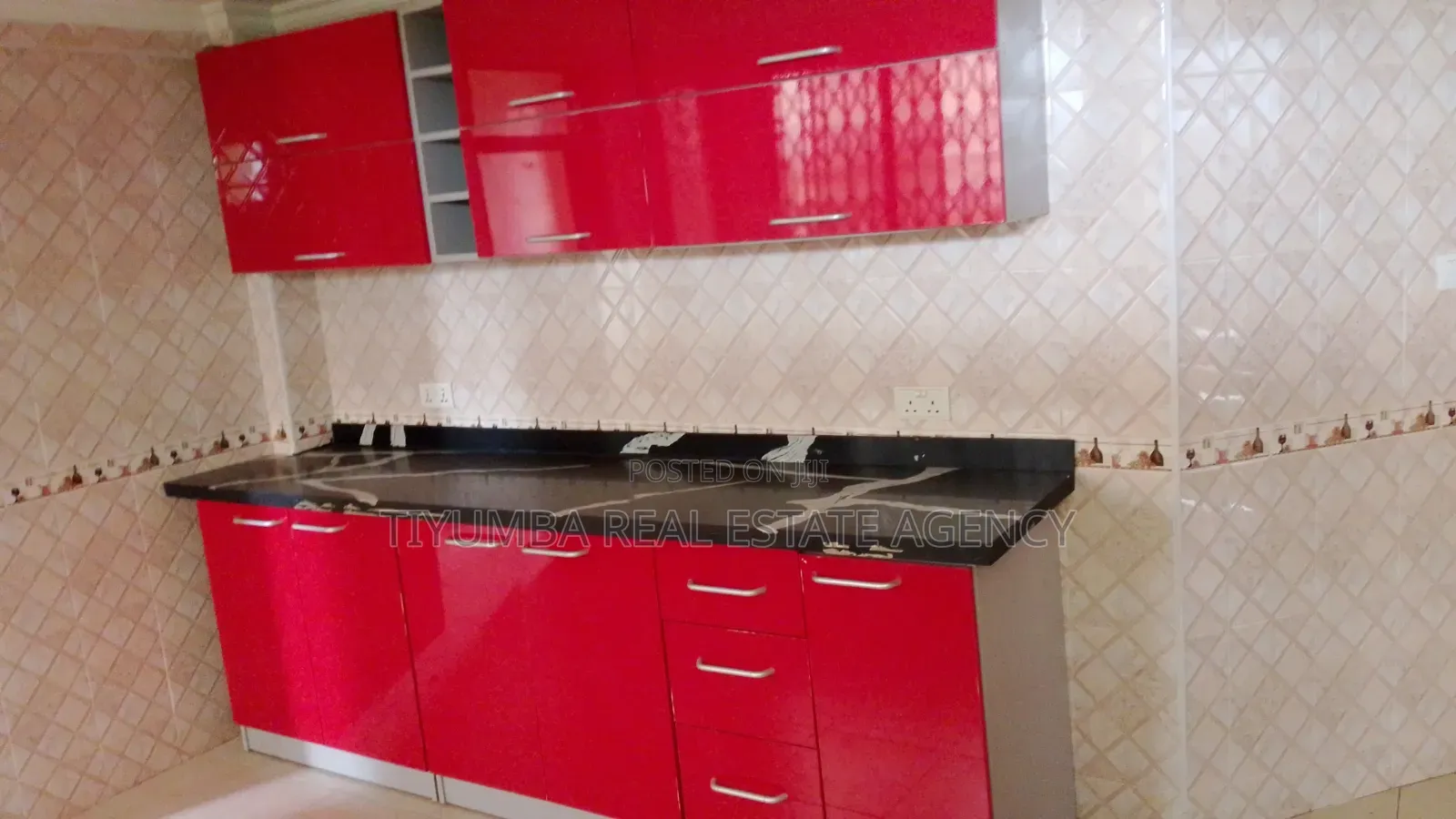 2bdrm Apartment in Tiyumba Real Estate., Asore Junction for rent