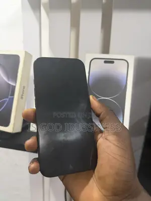 Apple iPhone 16 Pro 128 GB Black