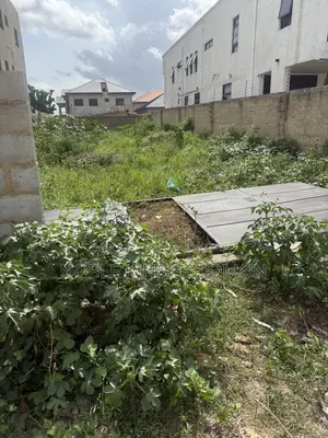 Prime Residential Land for Sale at Lakeside Estate