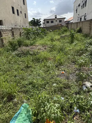 Prime Residential Land for Sale at Lakeside Estate