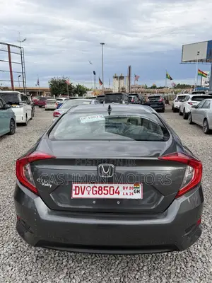 Honda Civic EX 4dr Sedan (2.0L 4cyl) 2017 Gray