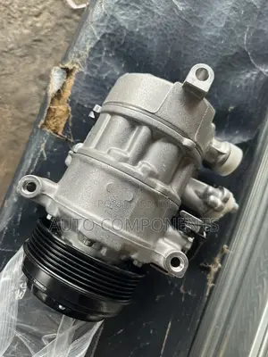 Mercedes Benz C300 (W205) Ac / Aircondion Compressor (Motor)