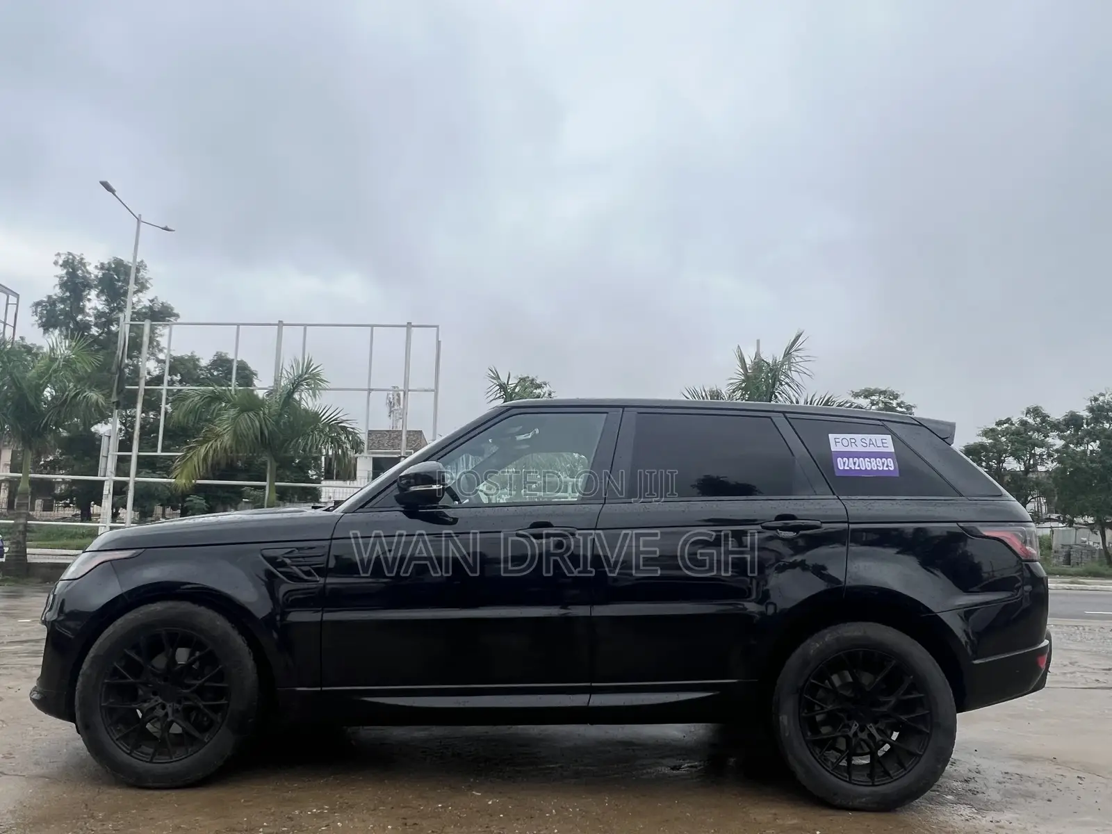 Land Rover Range Rover 3.0L V6 Supercharged HSE 2019 Black