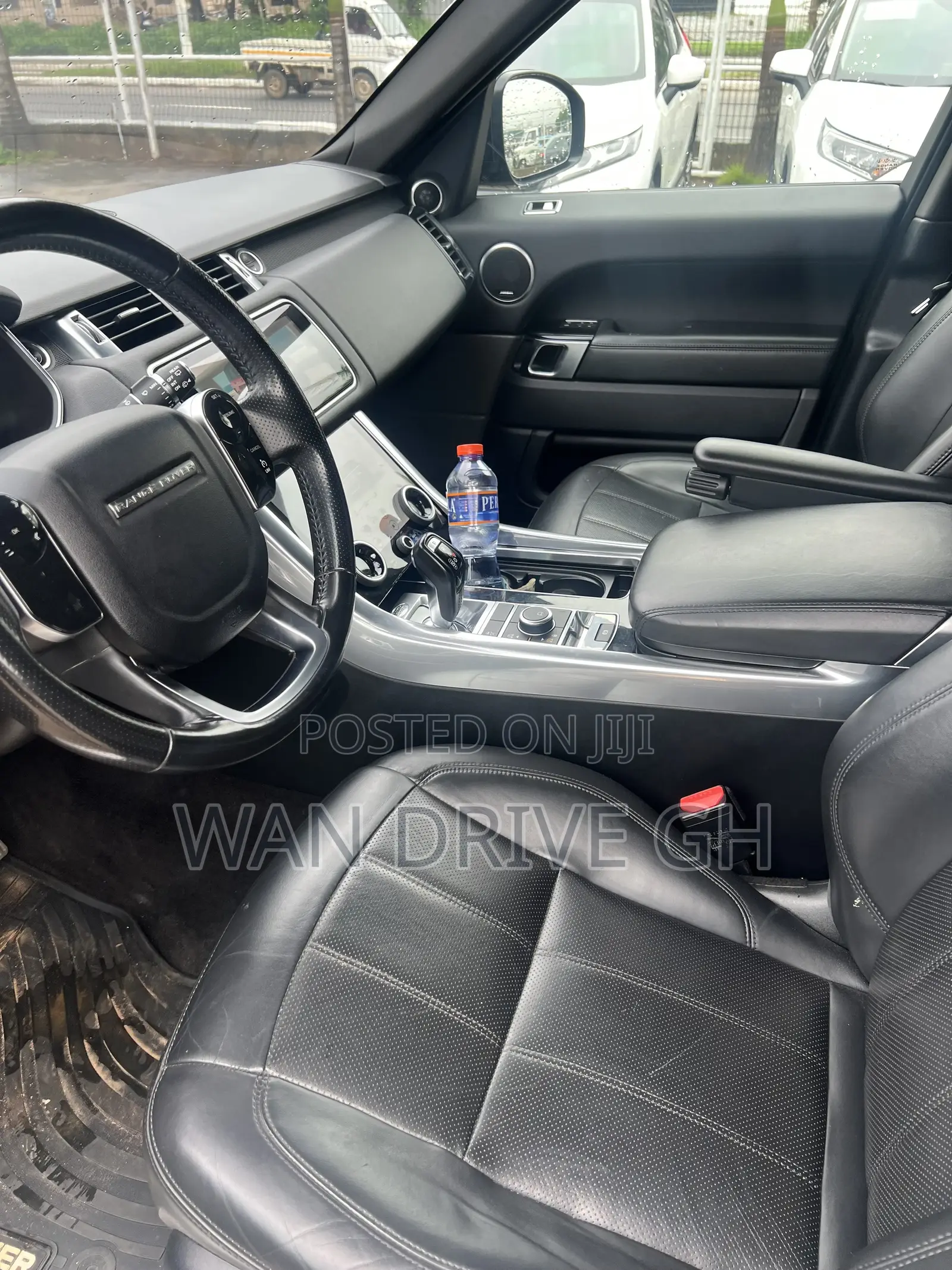 Land Rover Range Rover 3.0L V6 Supercharged HSE 2019 Black