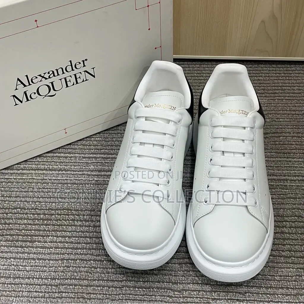 Alexander McQueen Leather Oversized Sneaker