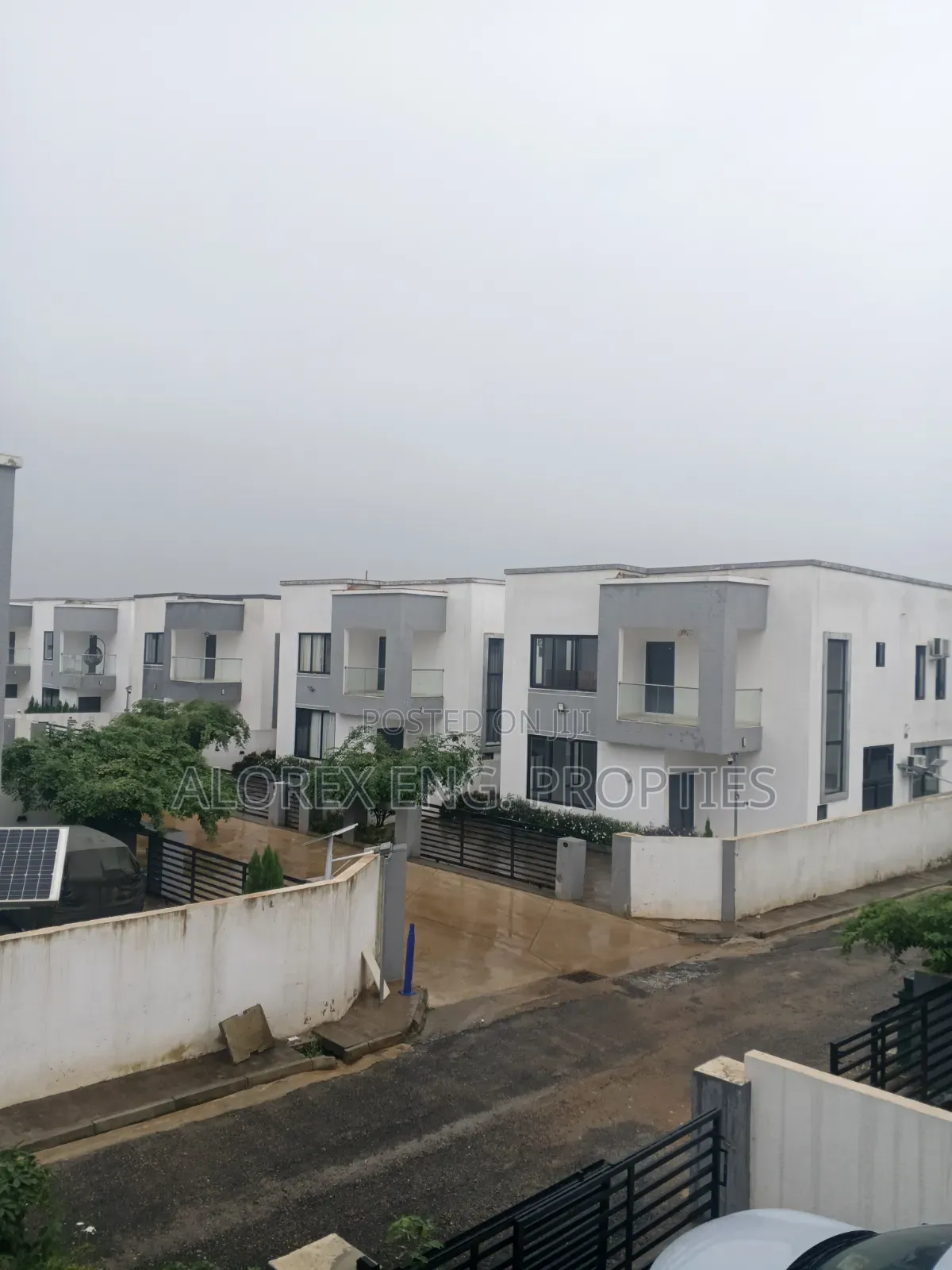 2bdrm Duplex in Oyarifa , Ghana Flag for sale