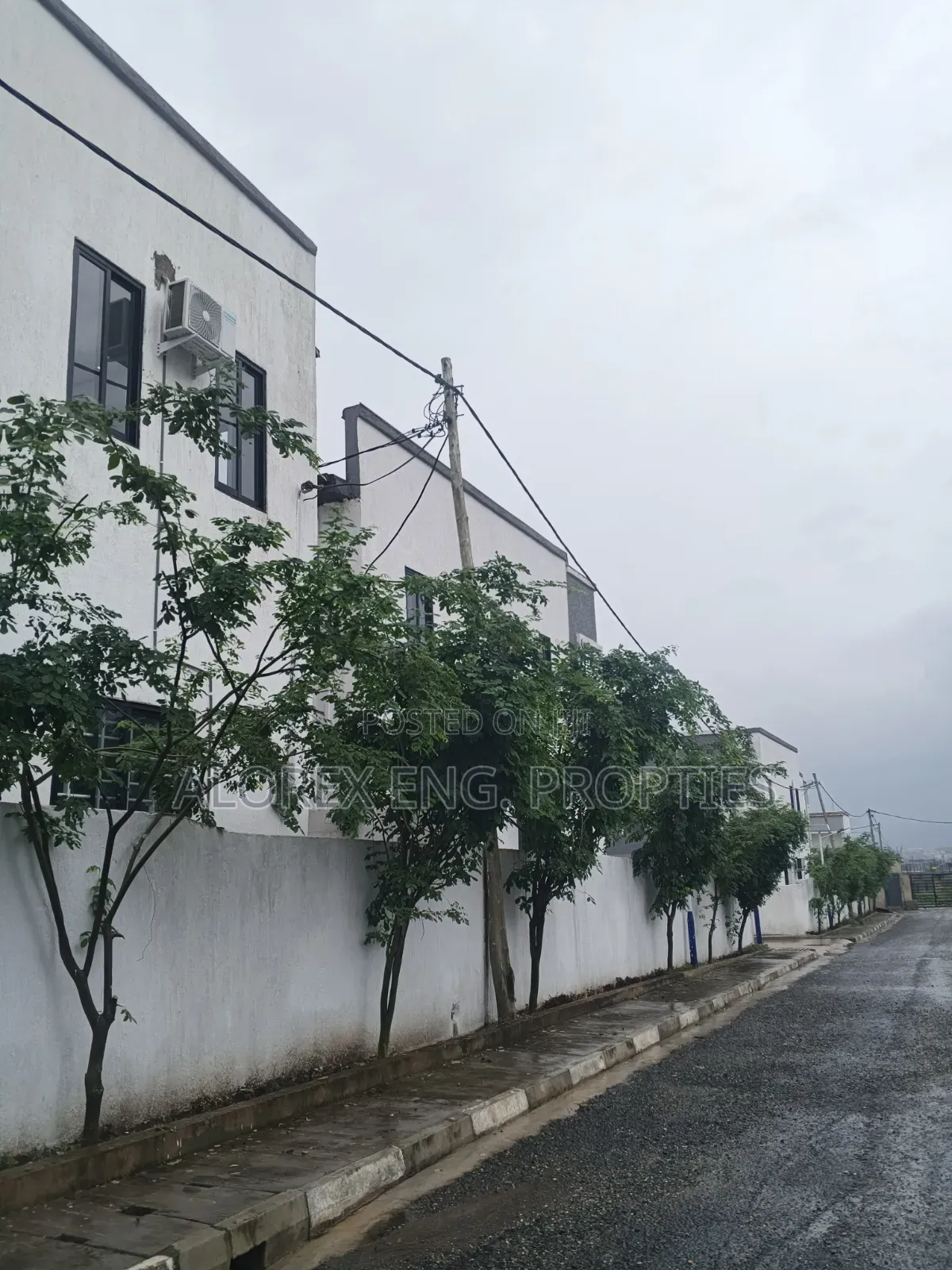 2bdrm Duplex in Oyarifa , Ghana Flag for sale