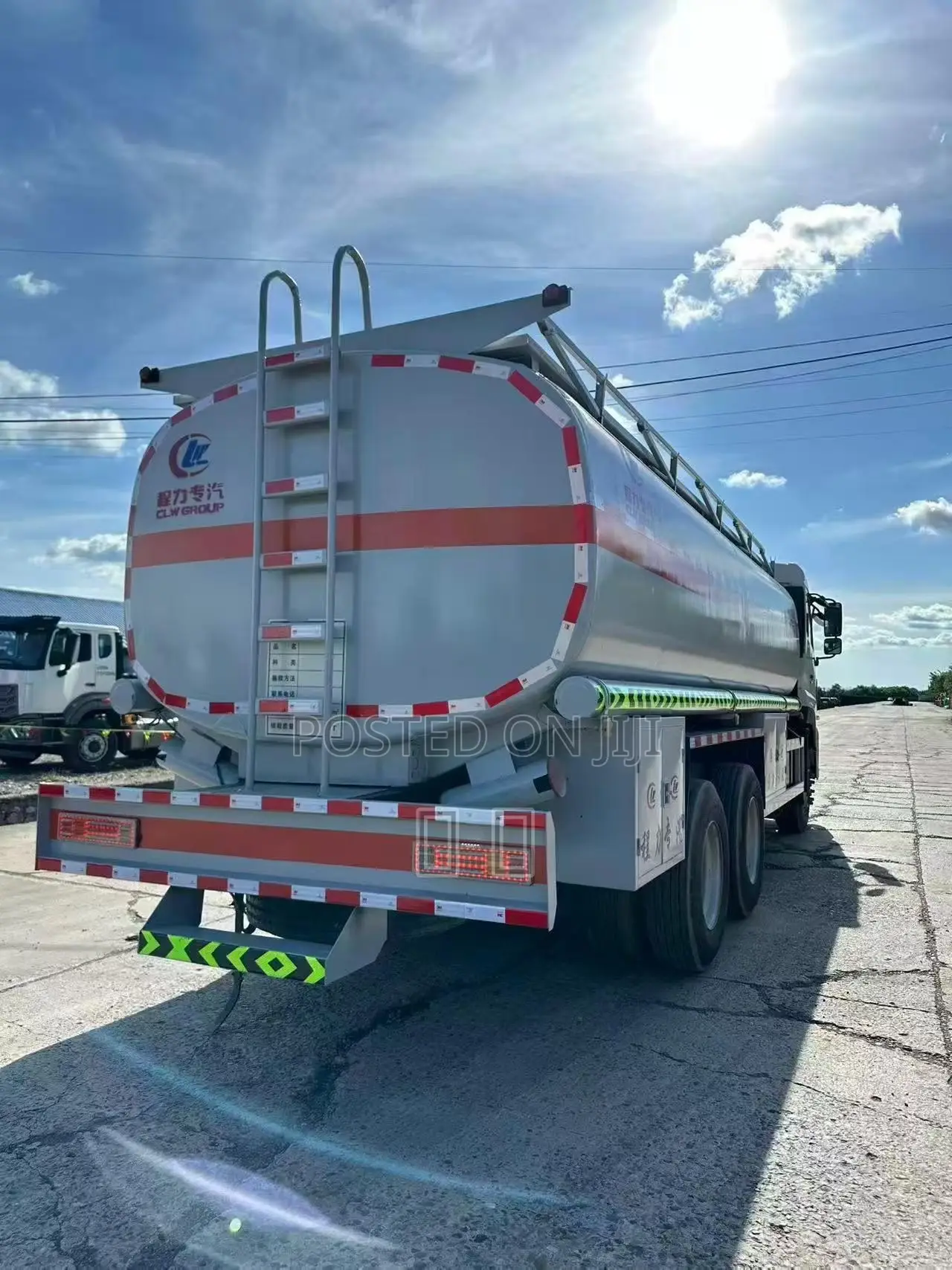 Chinese Used Oil Tank Truck