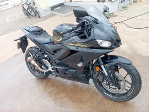 Yamaha YZF-R 2022 Black