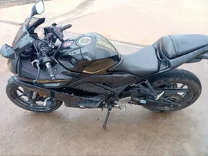 Yamaha YZF-R 2022 Black
