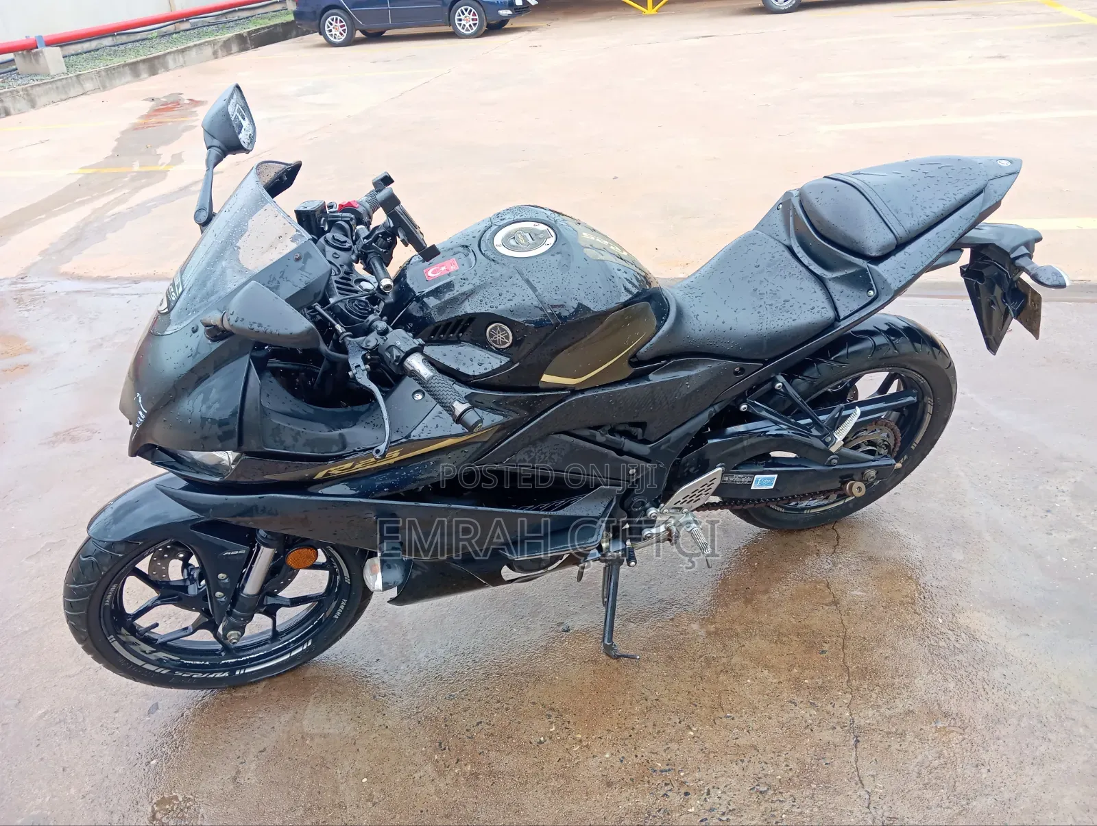 Yamaha YZF-R 2022 Black