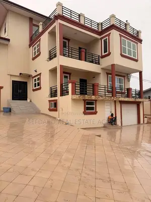 5bdrm House in Sefdard Properties, Weija for sale